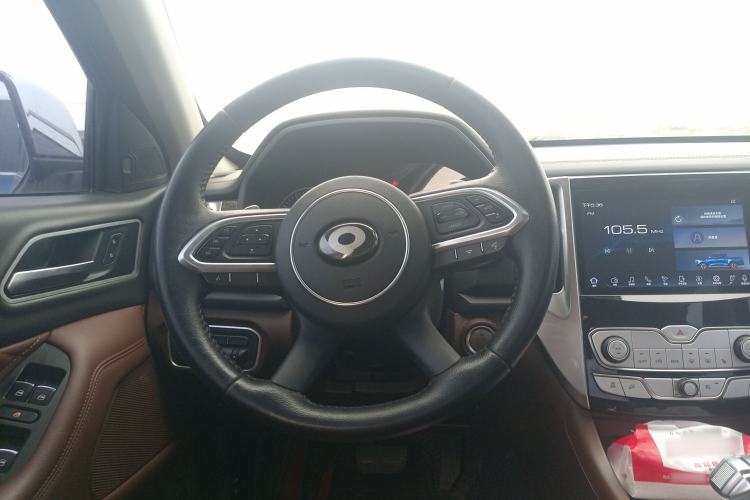 Used Great Wall Poer 2019 2.0T Automatic Gasoline 4x4 Sport Edition GW4C20B Steering Wheel