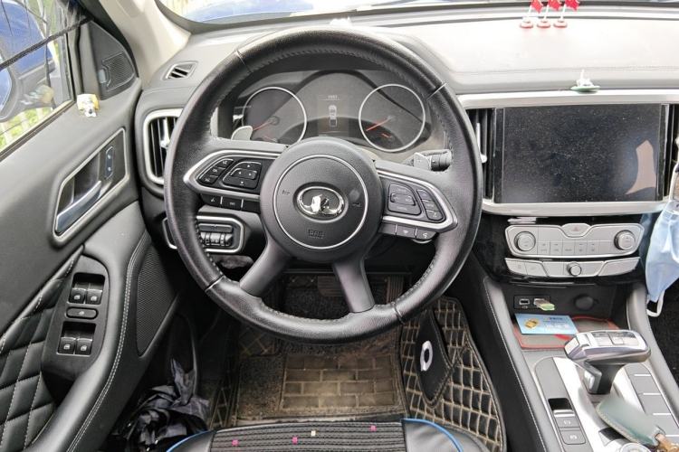 Used Great Wall Poer 2019 2.0T Automatic Gasoline Two-Wheel Drive Comfort Edition GW4C20B Steering Wheel