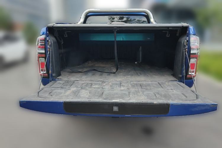 Used Great Wall Poer 2019 2.0T Automatic Gasoline 4x4 Premium Edition GW4C20B Trunk