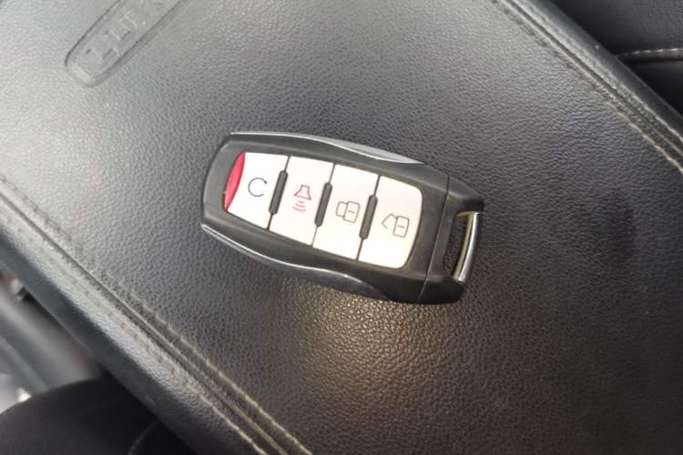 Used Great Wall Poer 2019 2.0T Automatic Gasoline Two-Wheel Drive Comfort Edition GW4C20B Vehicle Key