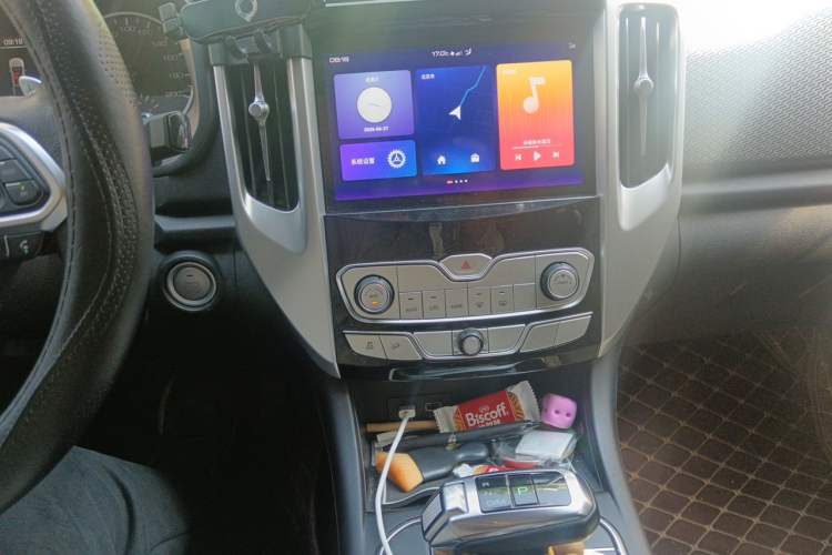 Used Great Wall Poer 2019 2.0T Automatic Gasoline 4x4 Comfort Edition GW4C20B Audio And AC Panel