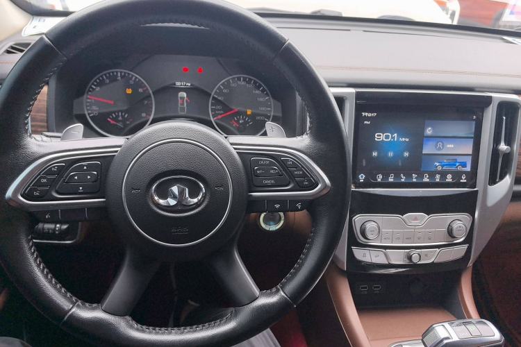 Used Great Wall Poer 2019 2.0T Automatic Gasoline 4x4 Sport Edition GW4C20B Center Console