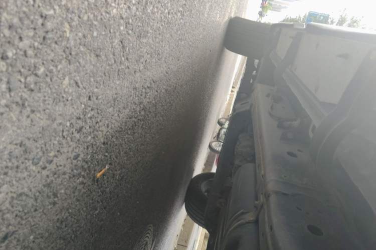 Used Great Wall Poer 2019 2.0T Automatic Gasoline 4x4 Comfort Edition GW4C20B Chassis Front Left