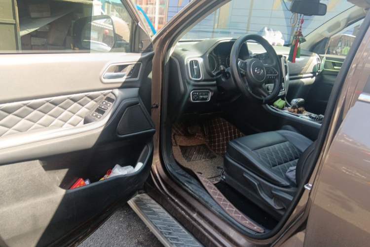 Used Great Wall Poer 2019 2.0T Automatic Gasoline 4x4 Comfort Edition GW4C20B Driver Seat