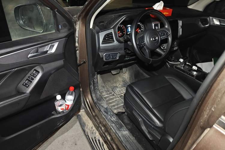 Used Great Wall Poer 2019 2.0T Commercial Version Automatic Gasoline Two-Wheel Drive Elite Trim with Long Bed – GW4C20B Driver Seat