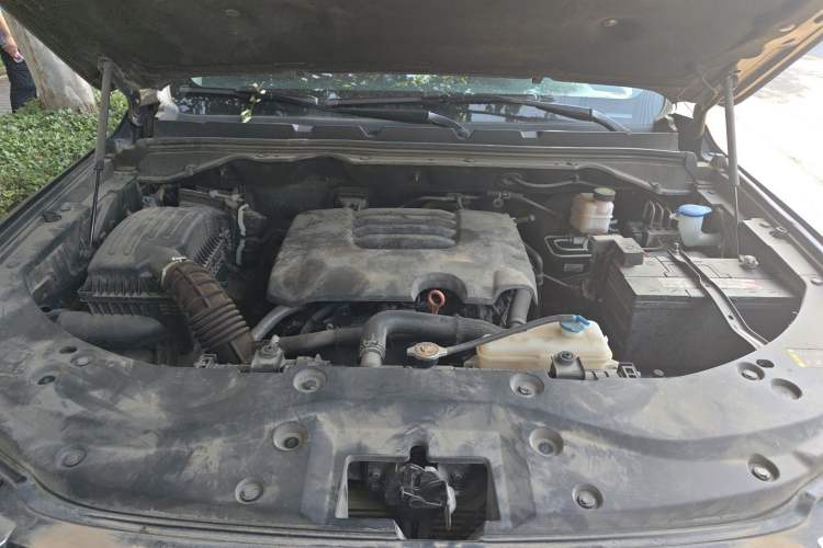 Used Great Wall Poer 2019 2.0T Automatic Gasoline 4x4 Sport Edition GW4C20B Engine Bay