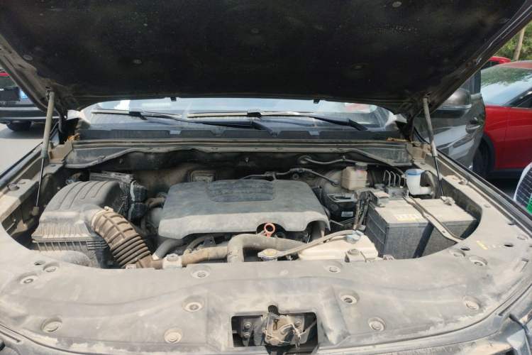 Used Great Wall Poer 2019 2.0T Automatic Gasoline 4x4 Comfort Edition GW4C20B Engine Bay