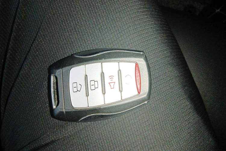 Used Great Wall Poer 2019 2.0T Automatic Gasoline Two-Wheel Drive Comfort Edition GW4C20B Interior 1