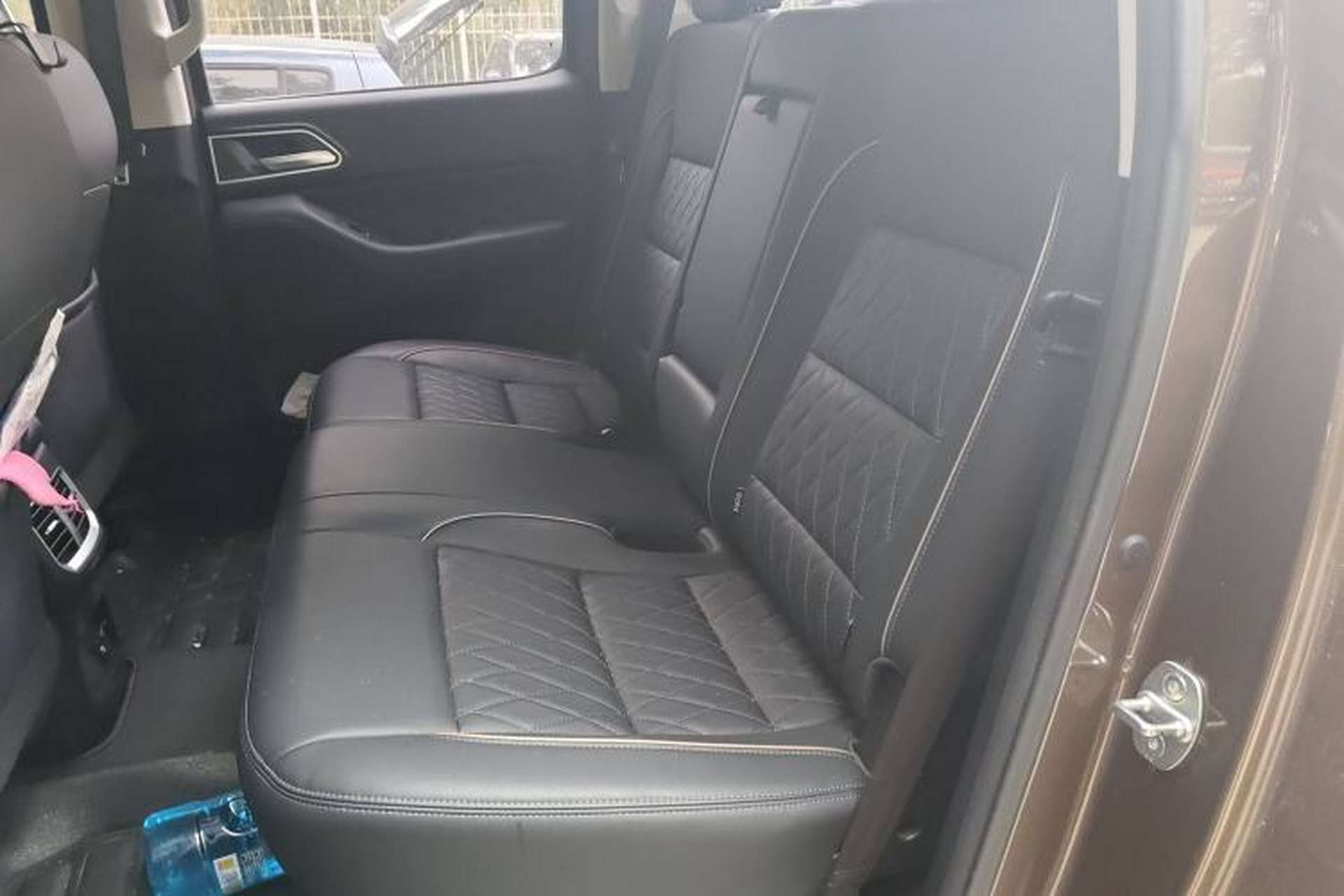Used Great Wall Poer 2019 2.0T Automatic Gasoline Two-Wheel Drive Comfort Edition GW4C20B Interior 4