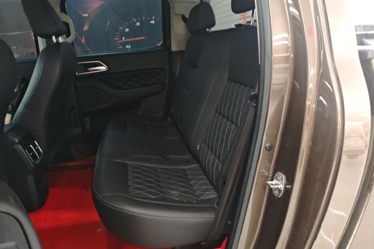 Used Great Wall Poer 2019 2.0T Automatic Gasoline 4x4 Comfort Edition GW4C20B Interior 4
