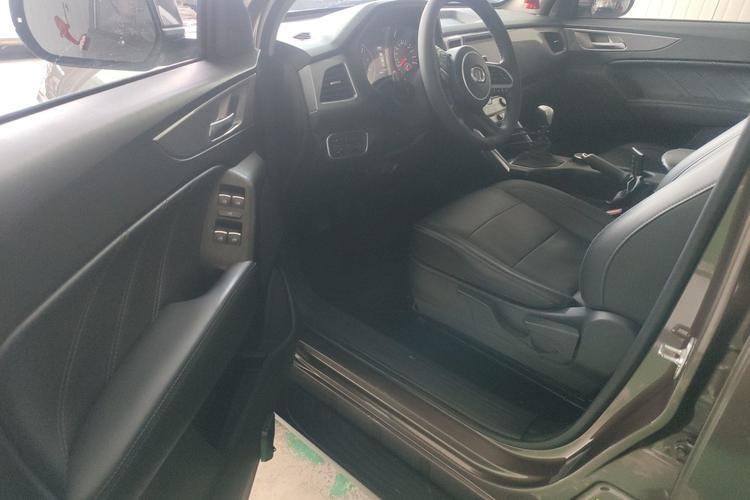Used Great Wall Poer 2019 2.0T Commercial Version Manual Diesel 4x4 Elite Long-Box GW4D20M Interior 7