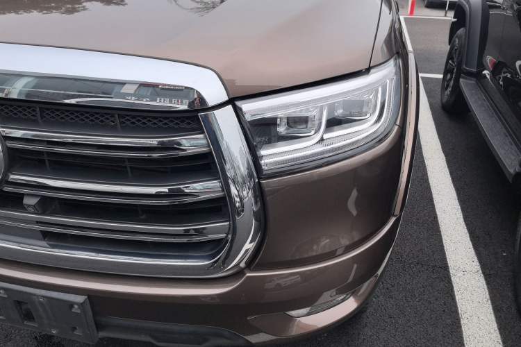 Used Great Wall Poer 2019 2.0T Automatic Gasoline 4x4 Sport Edition GW4C20B Left Front Headlight