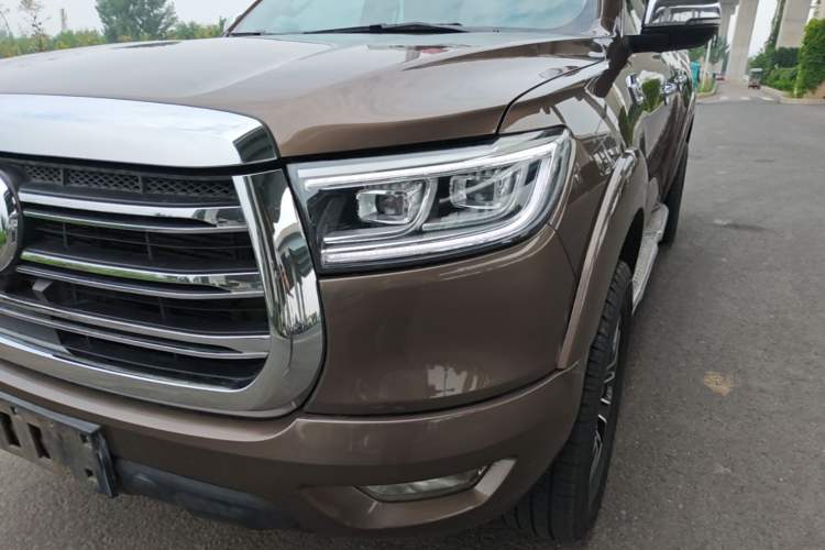 Used Great Wall Poer 2019 2.0T Automatic Gasoline Two-Wheel Drive Comfort Edition GW4C20B Left Front Headlight