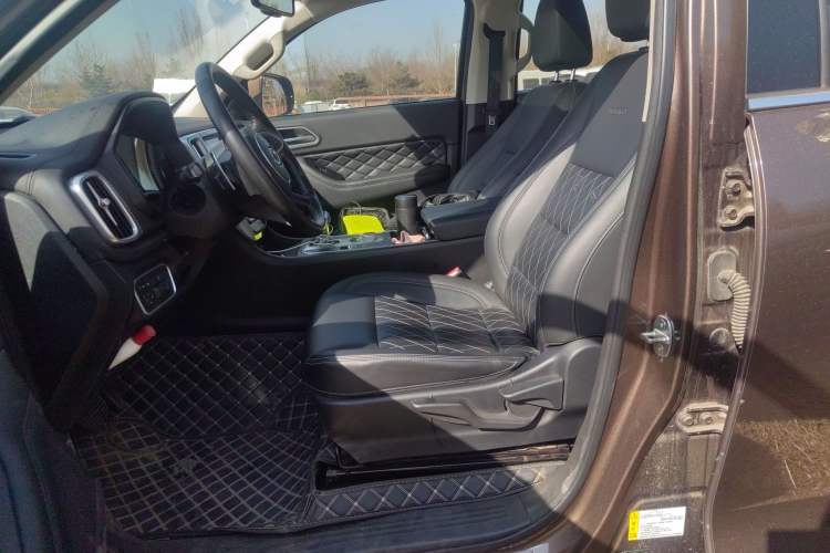 Used Great Wall Poer 2019 2.0T Automatic Gasoline Two-Wheel Drive Comfort Edition GW4C20B Left Front Seat