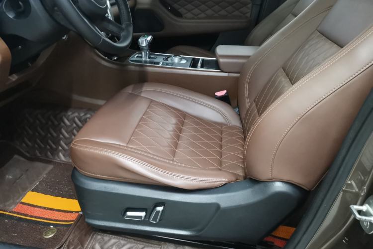 Used Great Wall Poer 2019 2.0T Automatic Gasoline 4x4 Sport Edition GW4C20B Left Front Seat