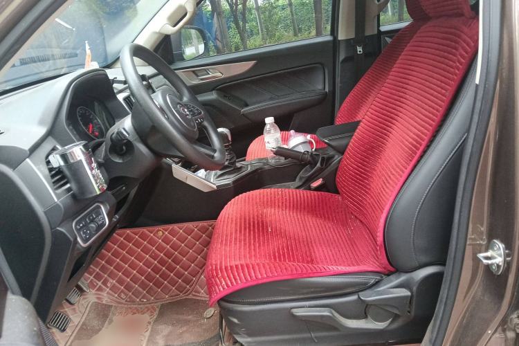 Used Great Wall Poer 2019 2.0T Commercial Version Manual Diesel Two-Wheel Drive Elite Long-Box GW4D20M Left Front Seat