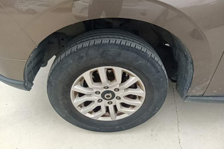 Used Great Wall Poer 2019 2.0T Commercial Version Automatic Gasoline Two-Wheel Drive Elite Trim with Long Bed – GW4C20B Left Front Wheel Hub