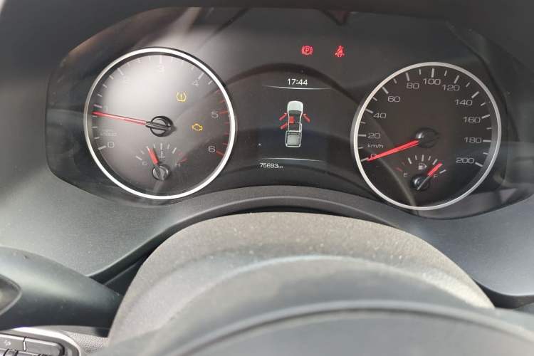 Used Great Wall Poer 2019 2.0T Commercial Version Manual Diesel Two-Wheel Drive Elite Standard Box GW4D20M Odometer Close Up