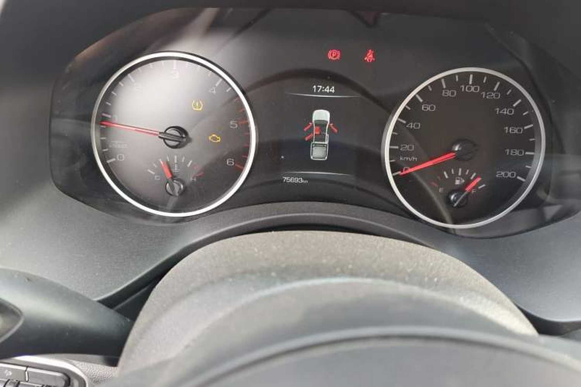 Used Great Wall Poer 2019 2.0T Commercial Version Manual Diesel Two-Wheel Drive Elite Standard Box GW4D20M Odometer Close Up