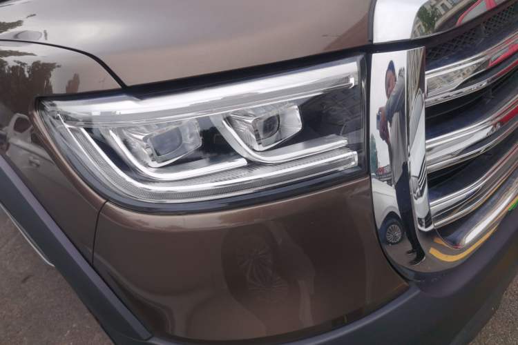 Used Great Wall Poer 2019 2.0T Automatic Gasoline 4x4 Comfort Edition GW4C20B Right Front Headlight