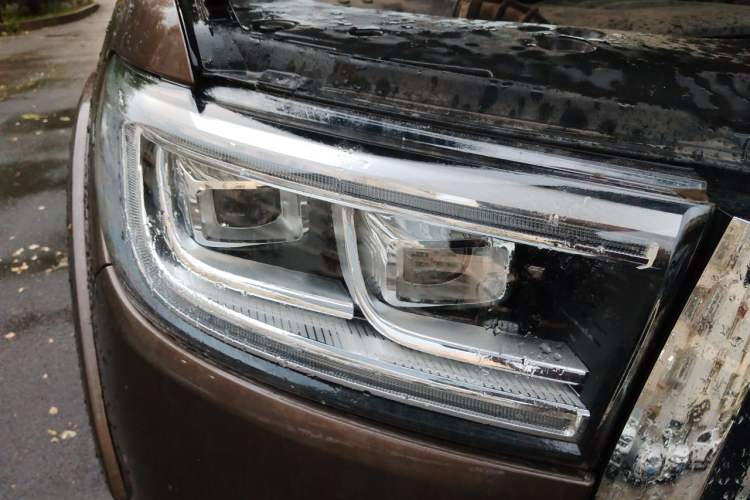 Used Great Wall Poer 2019 2.0T Automatic Gasoline 4x4 Comfort Edition GW4C20B Right Front Headlight