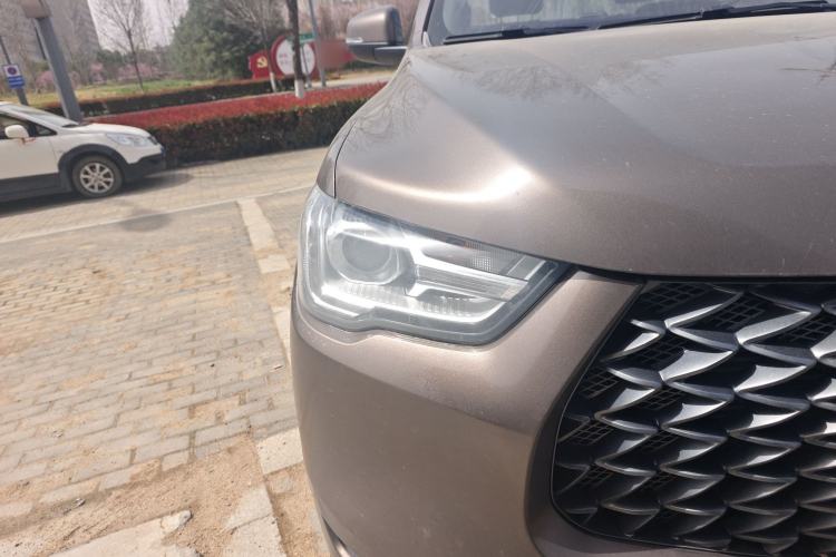 Used Great Wall Poer 2019 2.0T Commercial Version Manual Diesel 4x4 Elite Long-Box GW4D20M Right Front Headlight