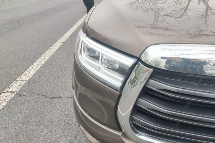 Used Great Wall Poer 2019 2.0T Automatic Gasoline 4x4 Comfort Edition GW4C20B Right Front Headlight