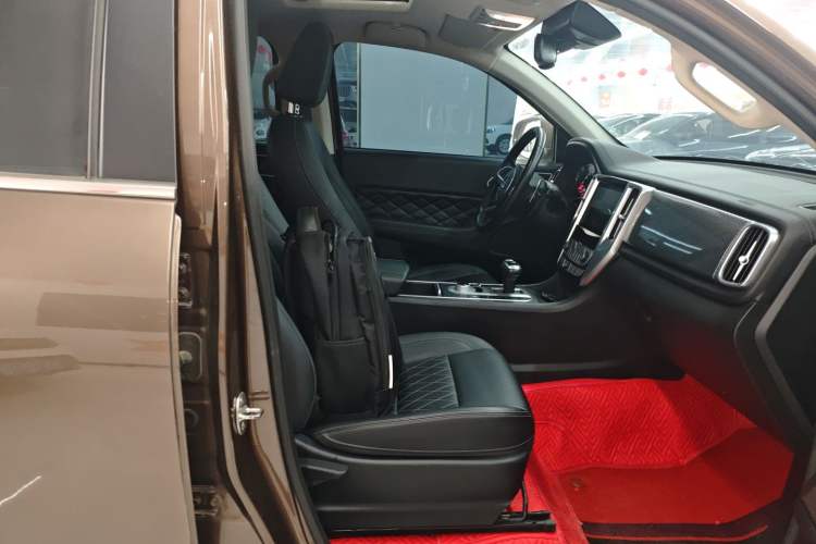 Used Great Wall Poer 2019 2.0T Automatic Gasoline 4x4 Comfort Edition GW4C20B Right Front Seat