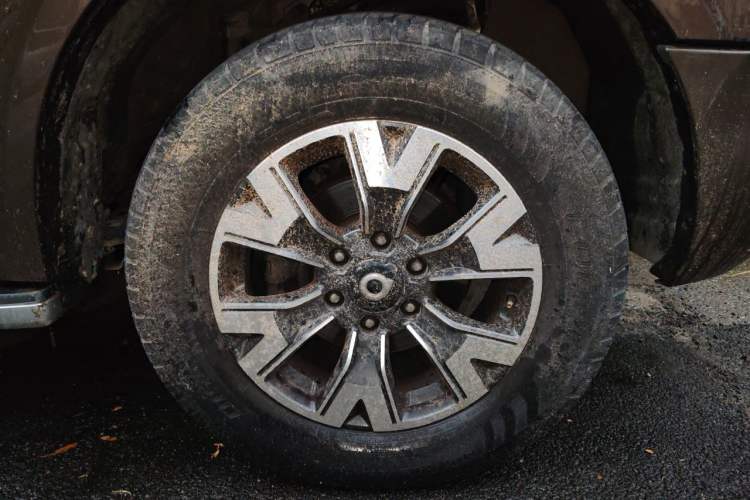 Used Great Wall Poer 2019 2.0T Automatic Gasoline 4x4 Comfort Edition GW4C20B Right Front Wheel Hub