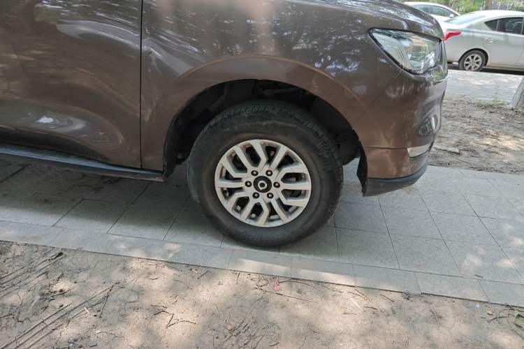 Used Great Wall Poer 2019 2.0T Commercial Version Manual Diesel 4x4 Elite Long-Box GW4D20M Right Front Wheel Hub