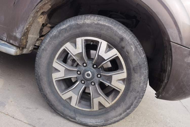 Used Great Wall Poer 2019 2.0T Automatic Gasoline Two-Wheel Drive Comfort Edition GW4C20B Right Front Wheel Hub