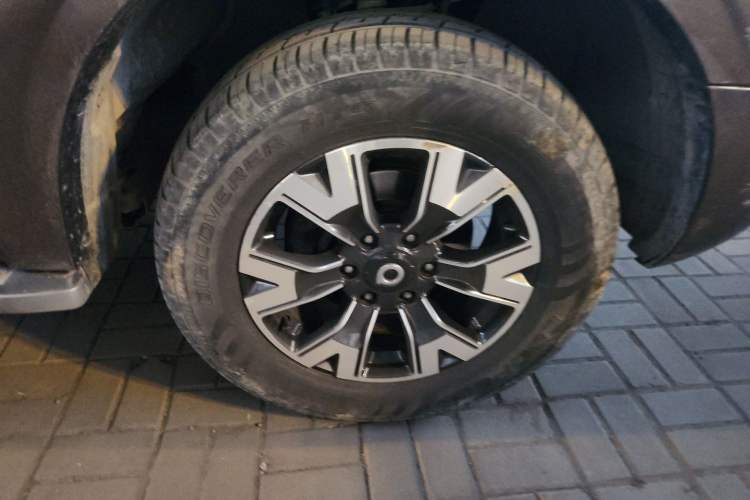 Used Great Wall Poer 2019 2.0T Automatic Gasoline 4x4 Comfort Edition GW4C20B Right Front Wheel Hub