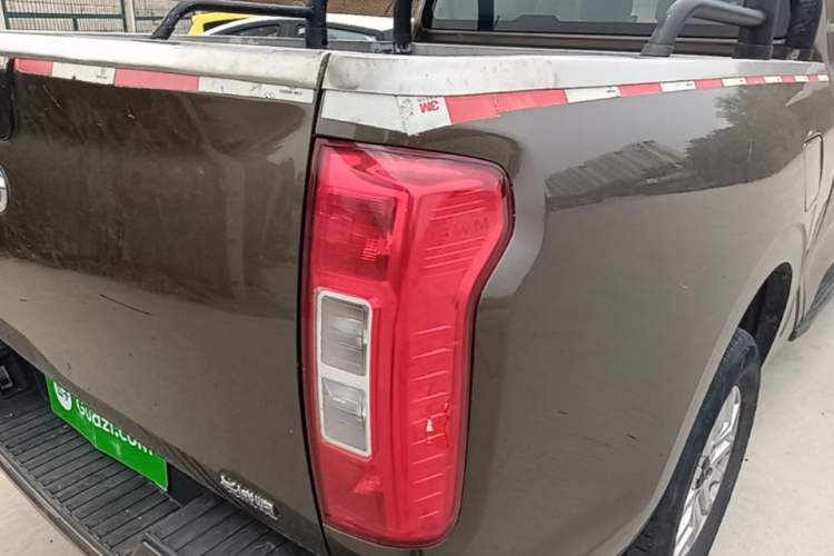 Used Great Wall Poer 2019 2.0T Commercial Version Automatic Gasoline Two-Wheel Drive Elite Trim with Long Bed – GW4C20B Right Rear Taillight