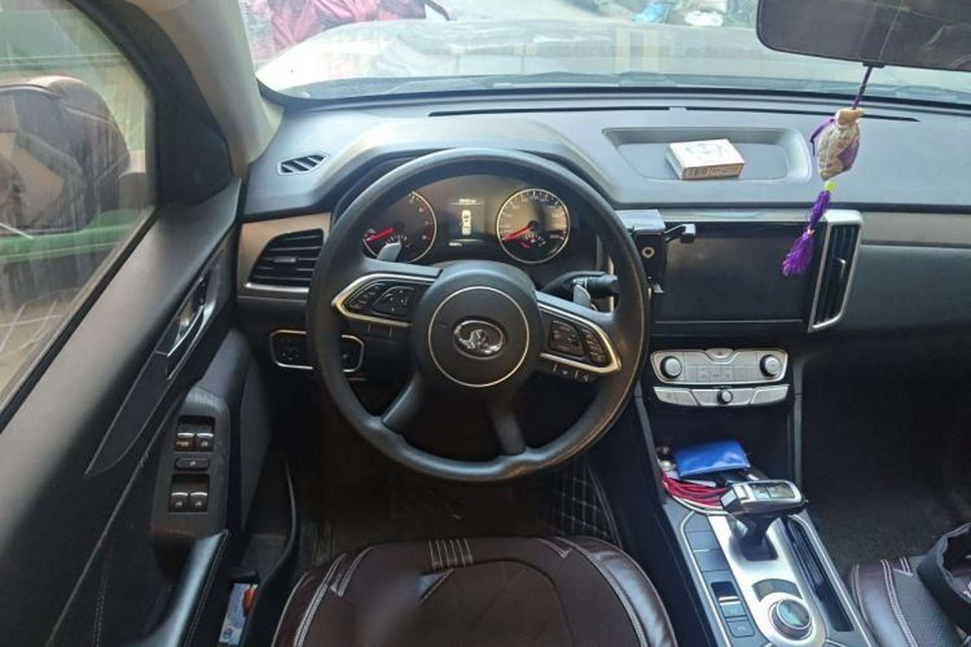 Used Great Wall Poer 2019 2.0T Commercial Version Automatic Gasoline Two-Wheel Drive Elite Trim with Long Bed – GW4C20B Steering Wheel
