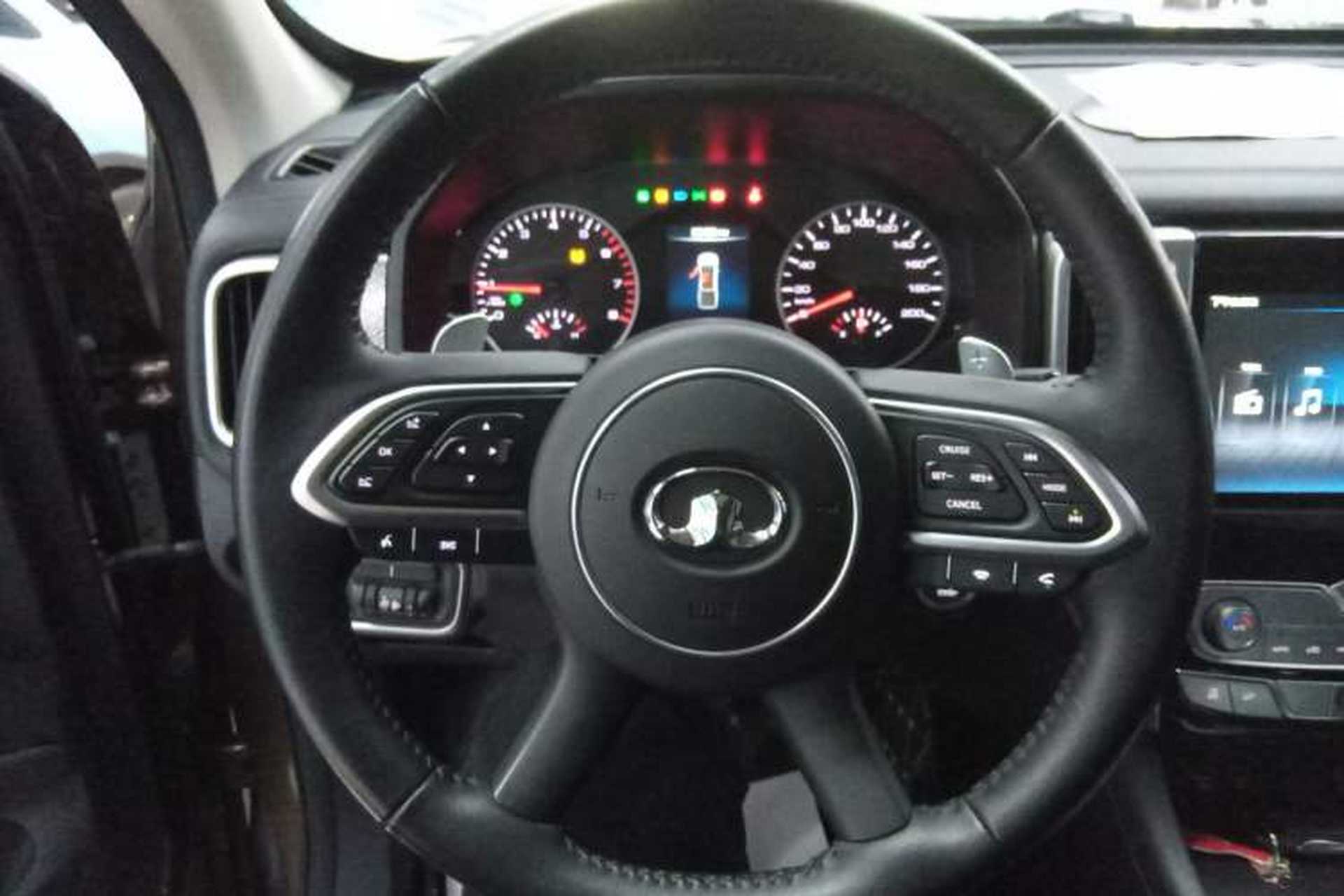 Used Great Wall Poer 2019 2.0T Automatic Gasoline Two-Wheel Drive Comfort Edition GW4C20B Steering Wheel