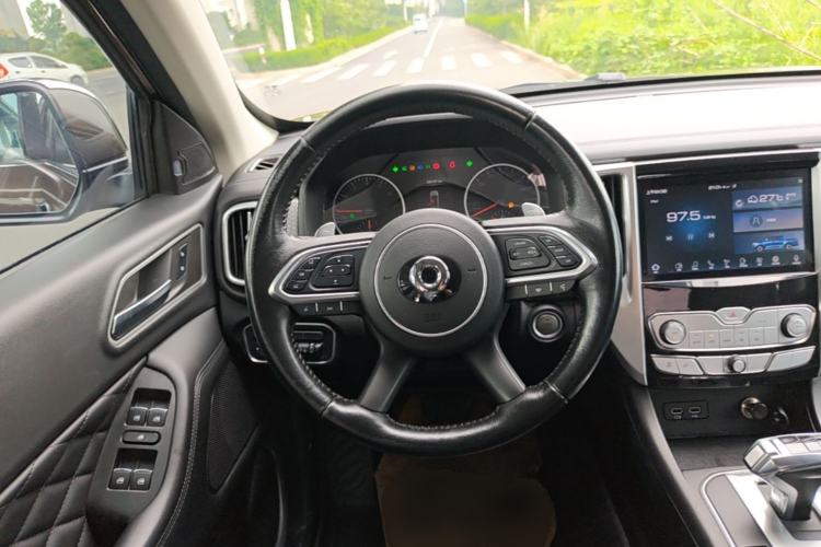 Used Great Wall Poer 2019 2.0T Automatic Gasoline Two-Wheel Drive Comfort Edition GW4C20B Steering Wheel