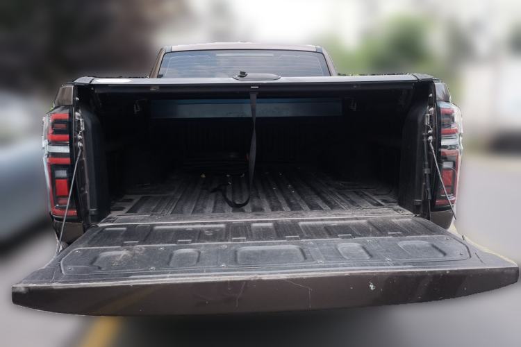 Used Great Wall Poer 2019 2.0T Automatic Gasoline 4x4 Sport Edition GW4C20B Trunk
