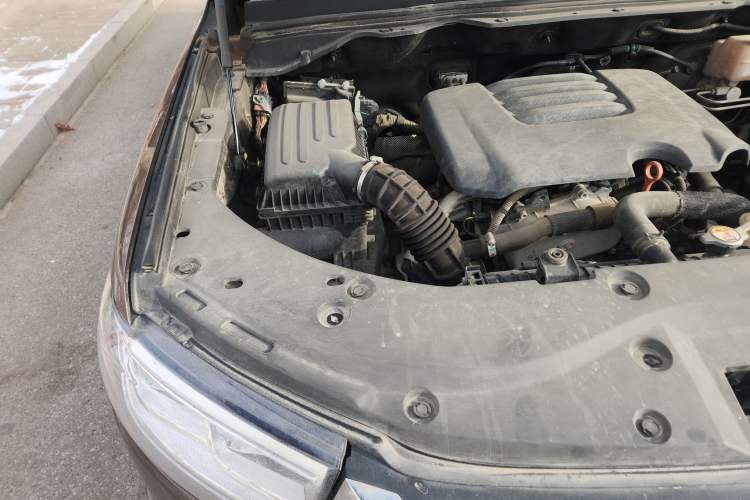 Used Great Wall Poer 2019 2.0T Automatic Gasoline 4x4 Sport Edition GW4C20B Engine Bay Right