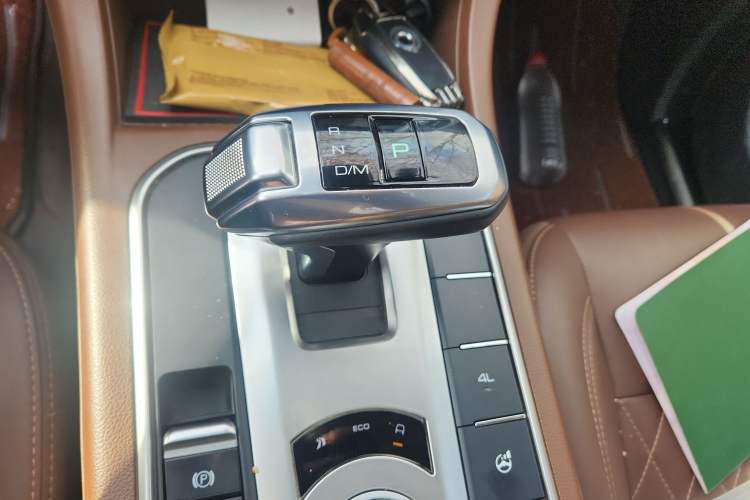 Used Great Wall Poer 2019 2.0T Automatic Gasoline 4x4 Sport Edition GW4C20B Gear Lever