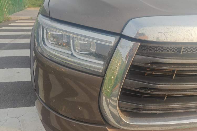 Used Great Wall Poer 2019 2.0T Automatic Gasoline 4x4 Comfort Edition GW4C20B Right Front Headlight