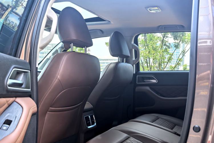 Used Great Wall Poer 2019 2.0T Automatic Gasoline 4x4 Comfort Edition GW4C20B Interior 3