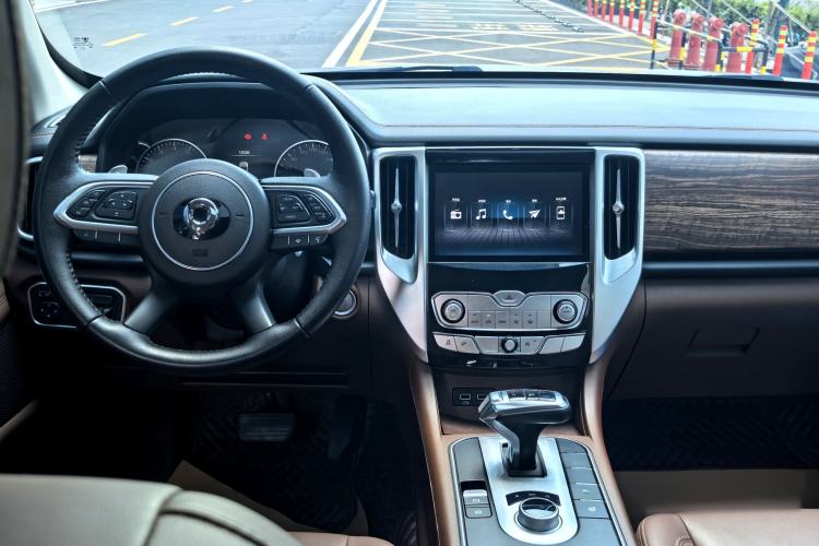 Used Great Wall Poer 2019 2.0T Automatic Gasoline 4x4 Comfort Edition GW4C20B Interior 4