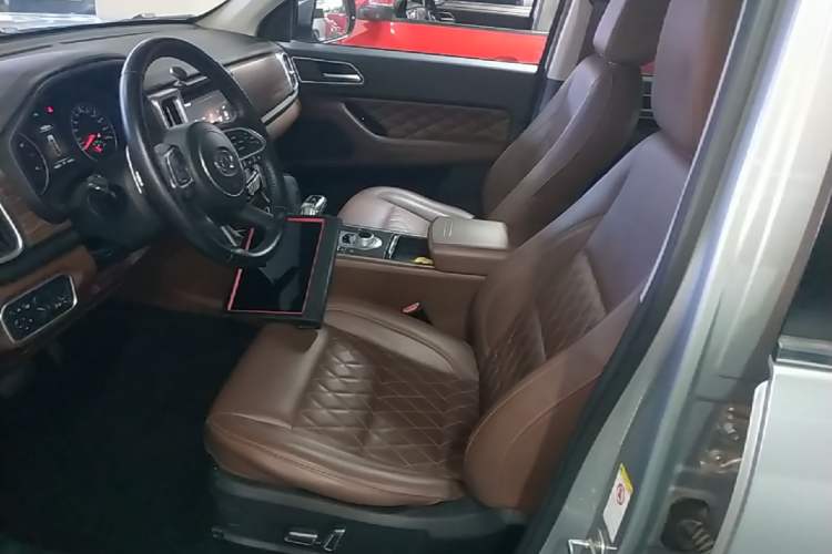 Used Great Wall Poer 2019 2.0T Automatic Gasoline 4x4 Sport Edition GW4C20B Left Front Seat