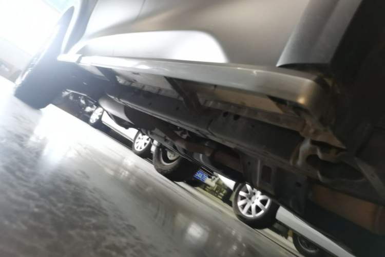 Used Great Wall Poer 2019 2.0T Automatic Gasoline 4x4 Comfort Edition GW4C20B Right Side Sill