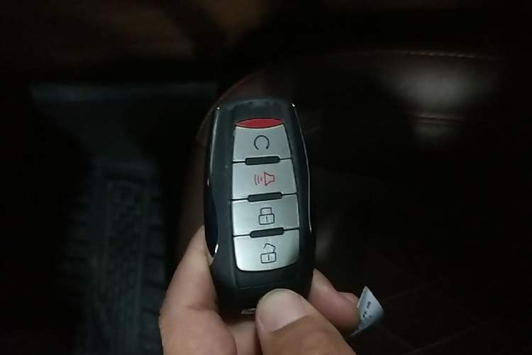 Used Great Wall Poer 2019 2.0T Automatic Gasoline 4x4 Sport Edition GW4C20B Vehicle Key