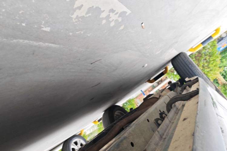 Used Great Wall Poer 2019 2.0T Commercial Version Manual Gasoline 4x4 Elite Long-Box GW4C20B Chassis Front Right