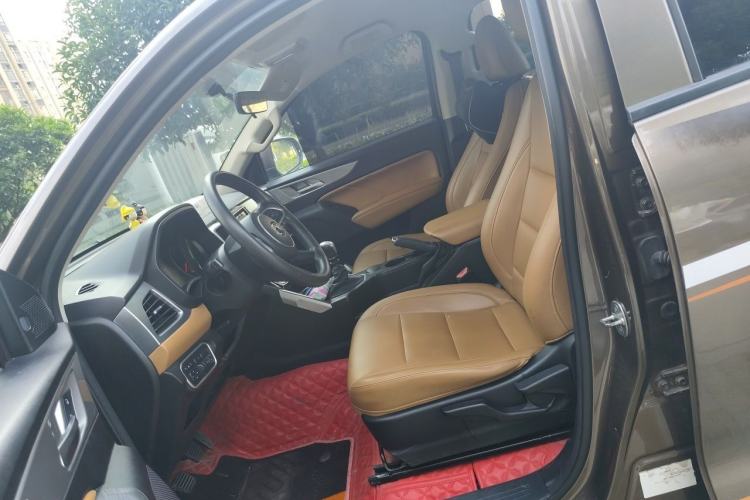 Used Great Wall Poer 2019 2.0T Commercial Version Manual Diesel Two-Wheel Drive Elite Long-Box GW4D20M Left Front Seat