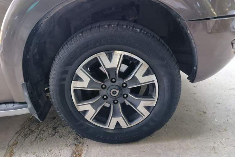 Used Great Wall Poer 2019 2.0T Automatic Gasoline 4x4 Sport Edition GW4C20B Right Front Wheel Hub
