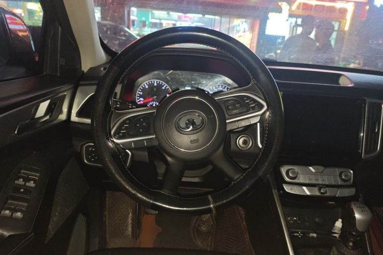 Used Great Wall Poer 2019 2.0T Commercial Version Manual Diesel 4x4 Elite Long-Box GW4D20M Steering Wheel