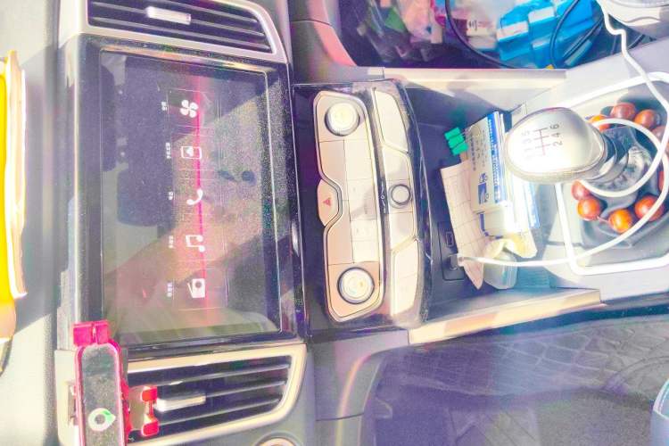 Used Great Wall Poer 2019 2.0T Commercial Version Manual Diesel Two-Wheel Drive Elite Long-Box GW4D20M Audio And AC Panel